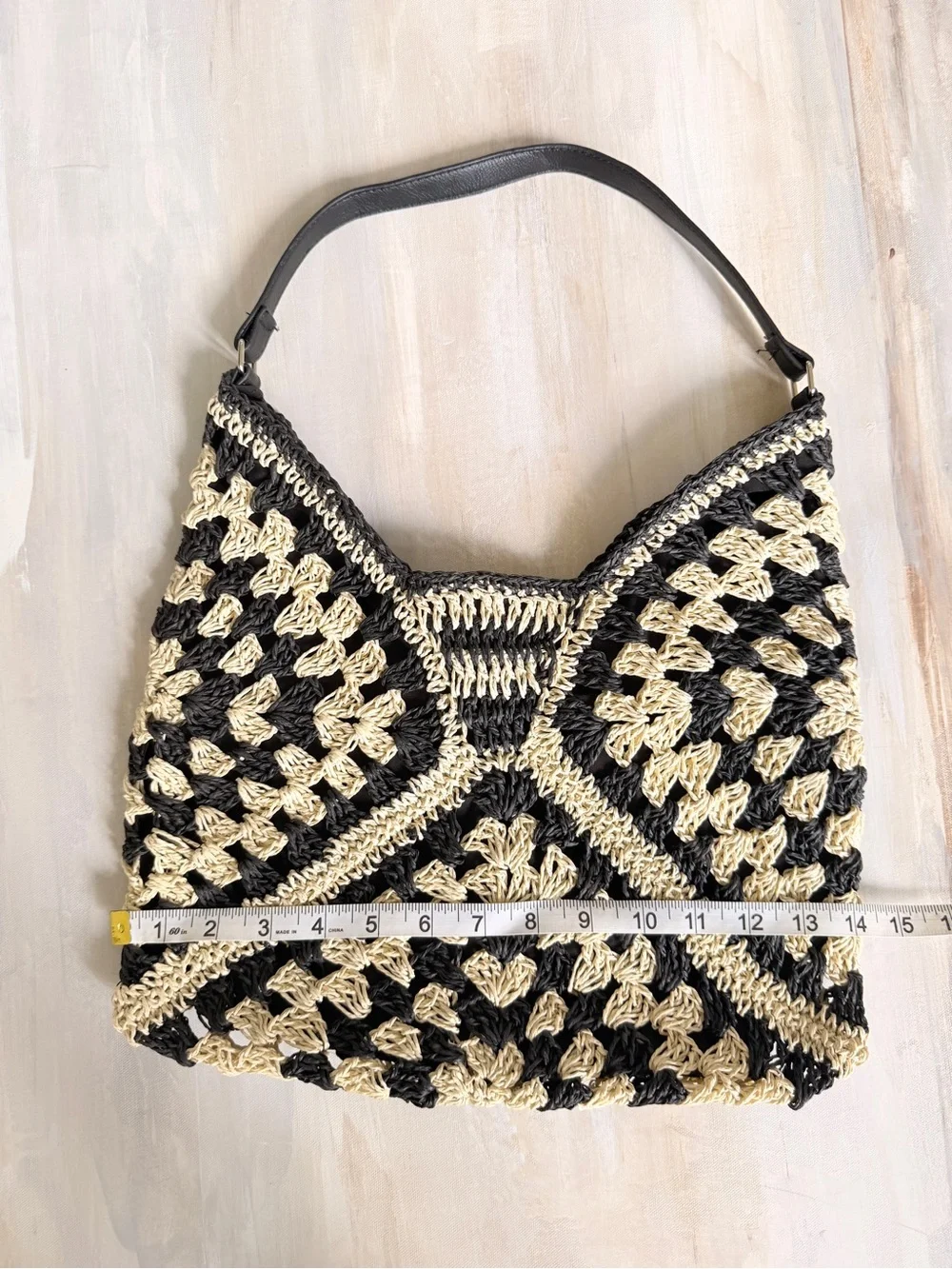 NWOT Boho Crochet Straw Hobo Bag Black Cream Granny Square Geometric